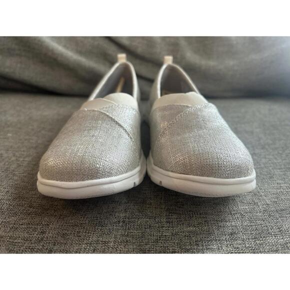 Lands End Slip On Sneakers size Womens Size 8.5 508542 Comfort Slip On New - Picture 3 of 11